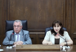Mkrtich Minasyan and Ruzanna Arakelyan