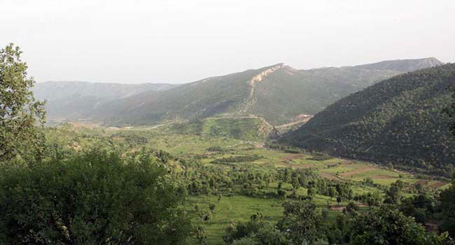 Kurdish Tribes Stealing Assyrian Christian Lands